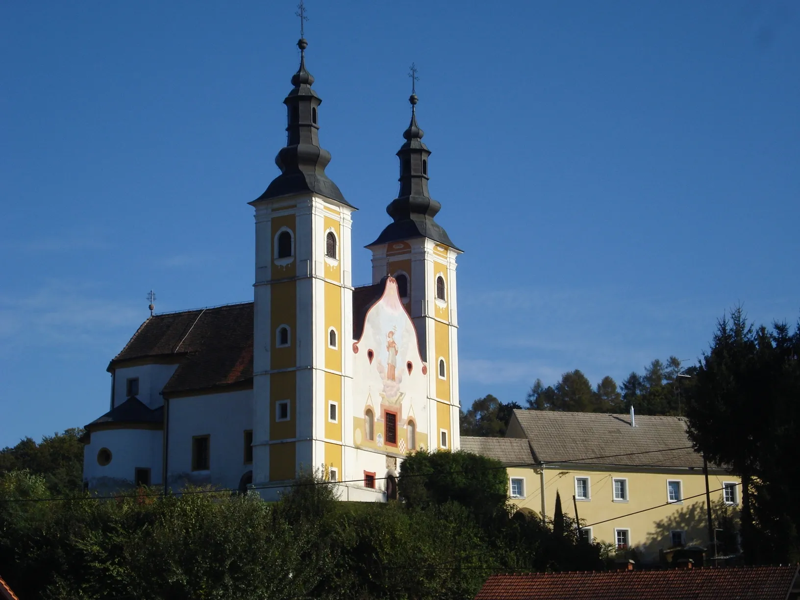 Photo showing: Saint Jerome's Church in Štrigova, Medjimurje County, Croatia - northwest view