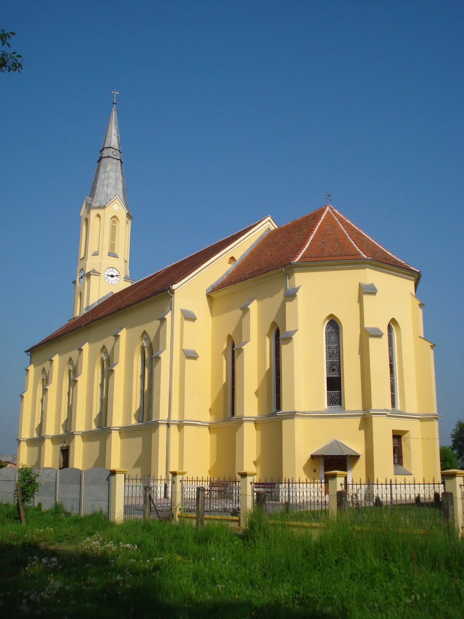 Photo showing: Church of the Visitation of the Blessed Mary the Virgin in Macinec village, Medjimurje County, Croatia