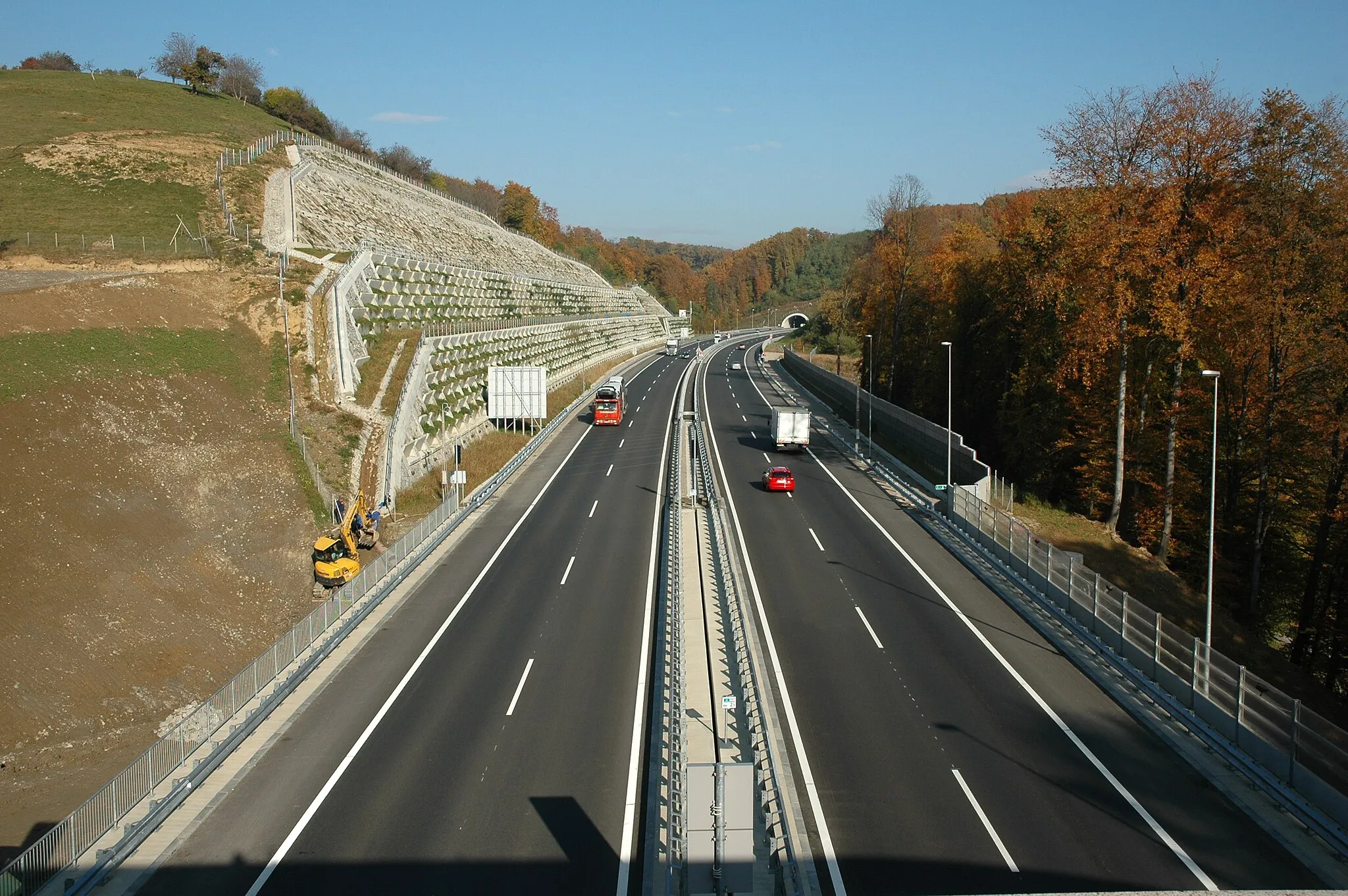 Photo showing: Avtocesta A1 na odseku skozi Vodole (med Dragučovo in Mariborom)