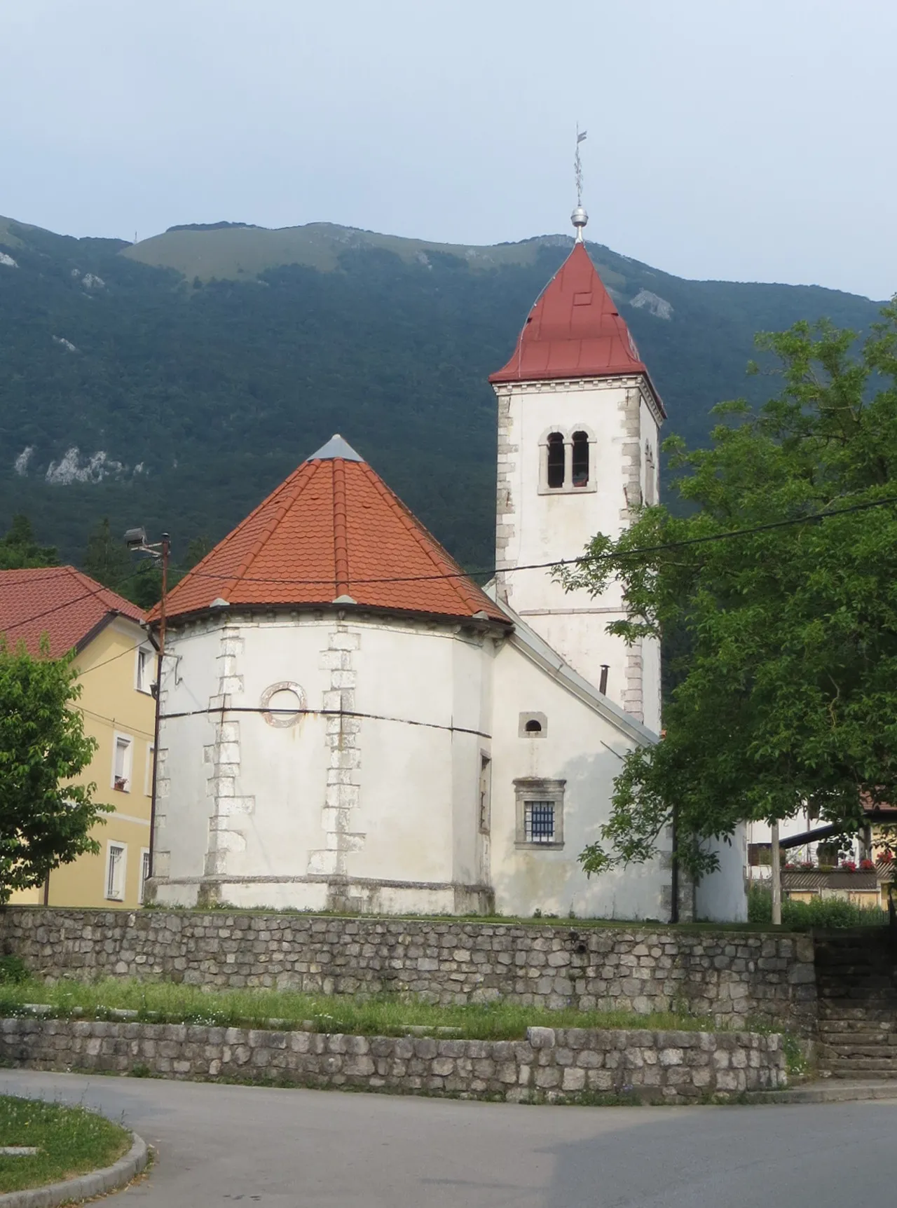 Photo showing: Saint Ulrich's Church in Veliko Ubeljsko, Municipality of Postojna, Slovenia