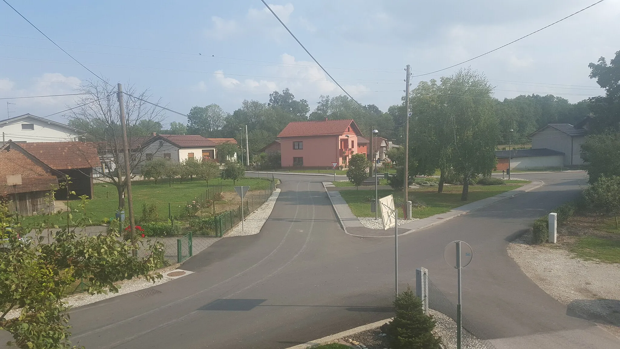 Photo showing: 9225 Velika Polana, Slovenia