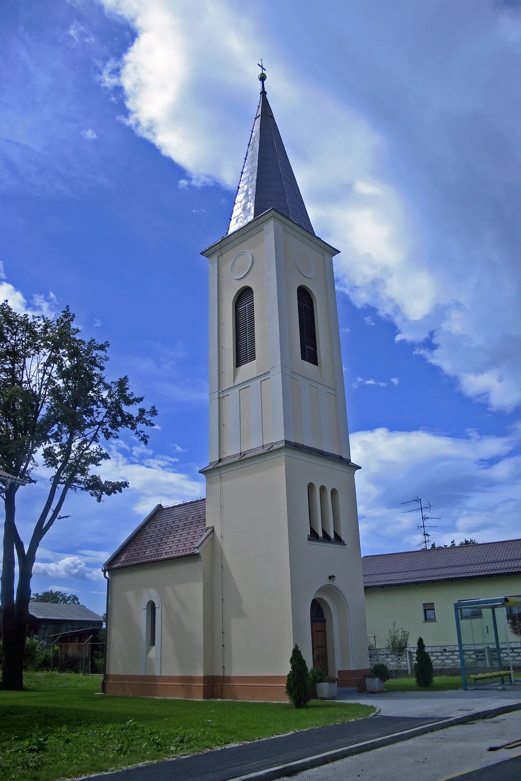 Photo showing: Chapel  Kupšinci  Slovenia