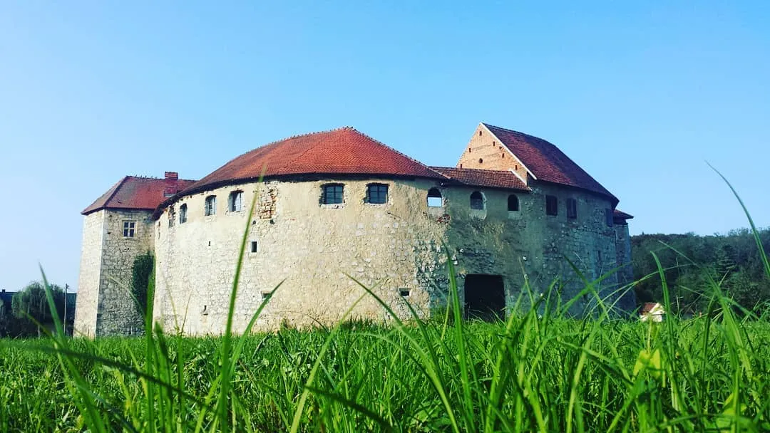 Photo showing: Stari grad Ribnik
