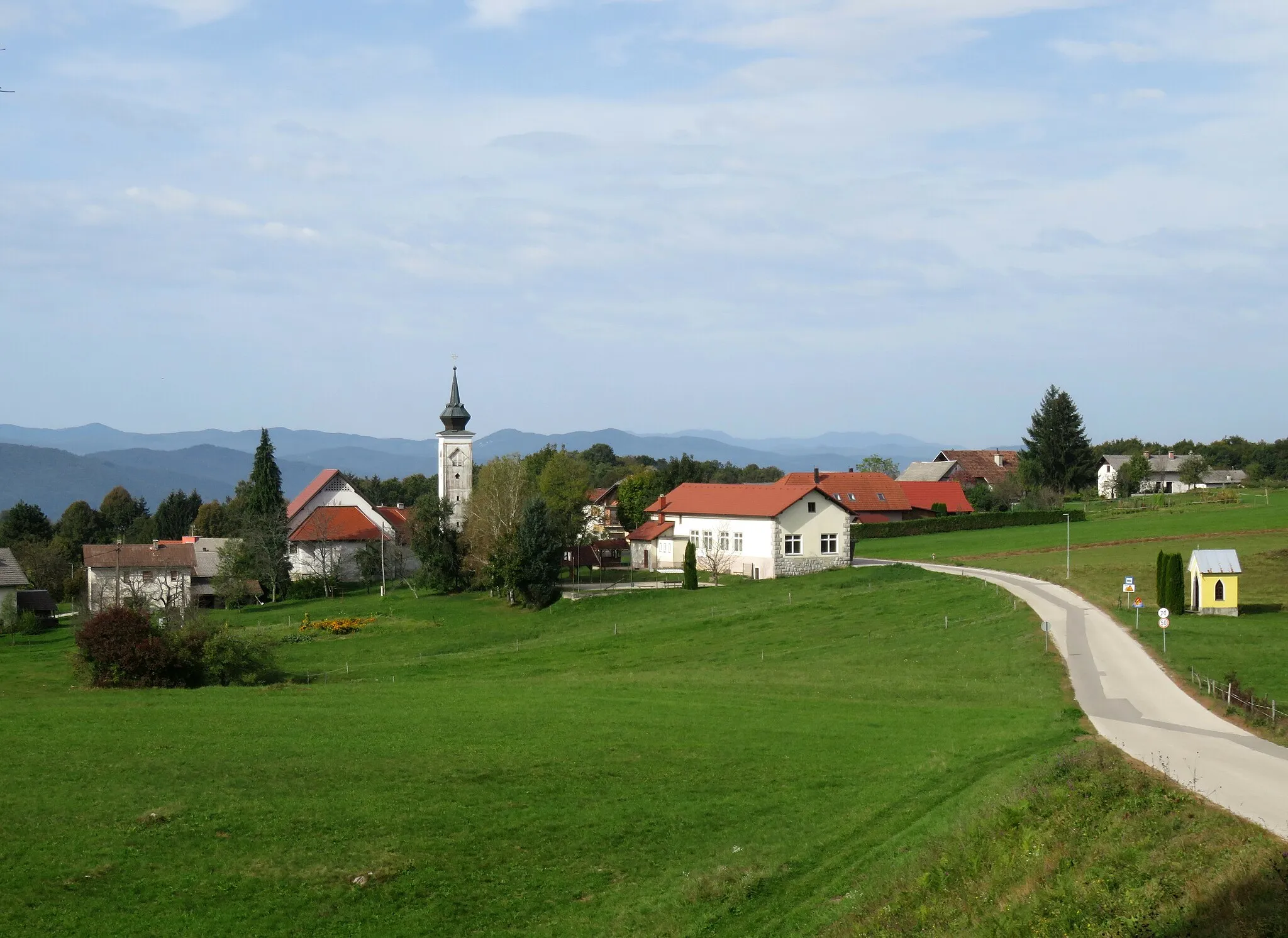 Photo showing: Dolnji Ajdovec, Municipality of Žužemberk, Slovenia