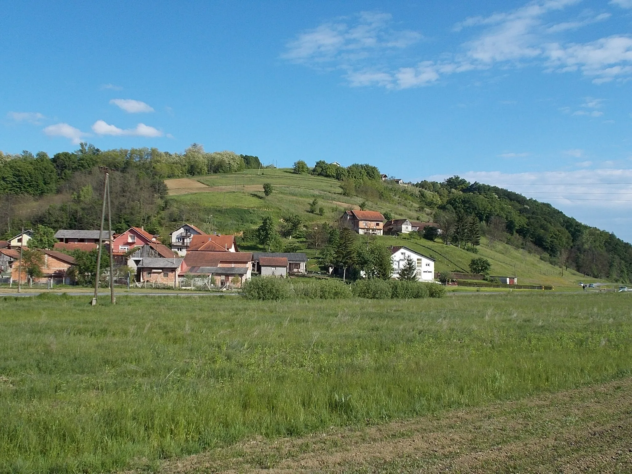 Photo showing: Mače - tájrészlet (Peršaves)