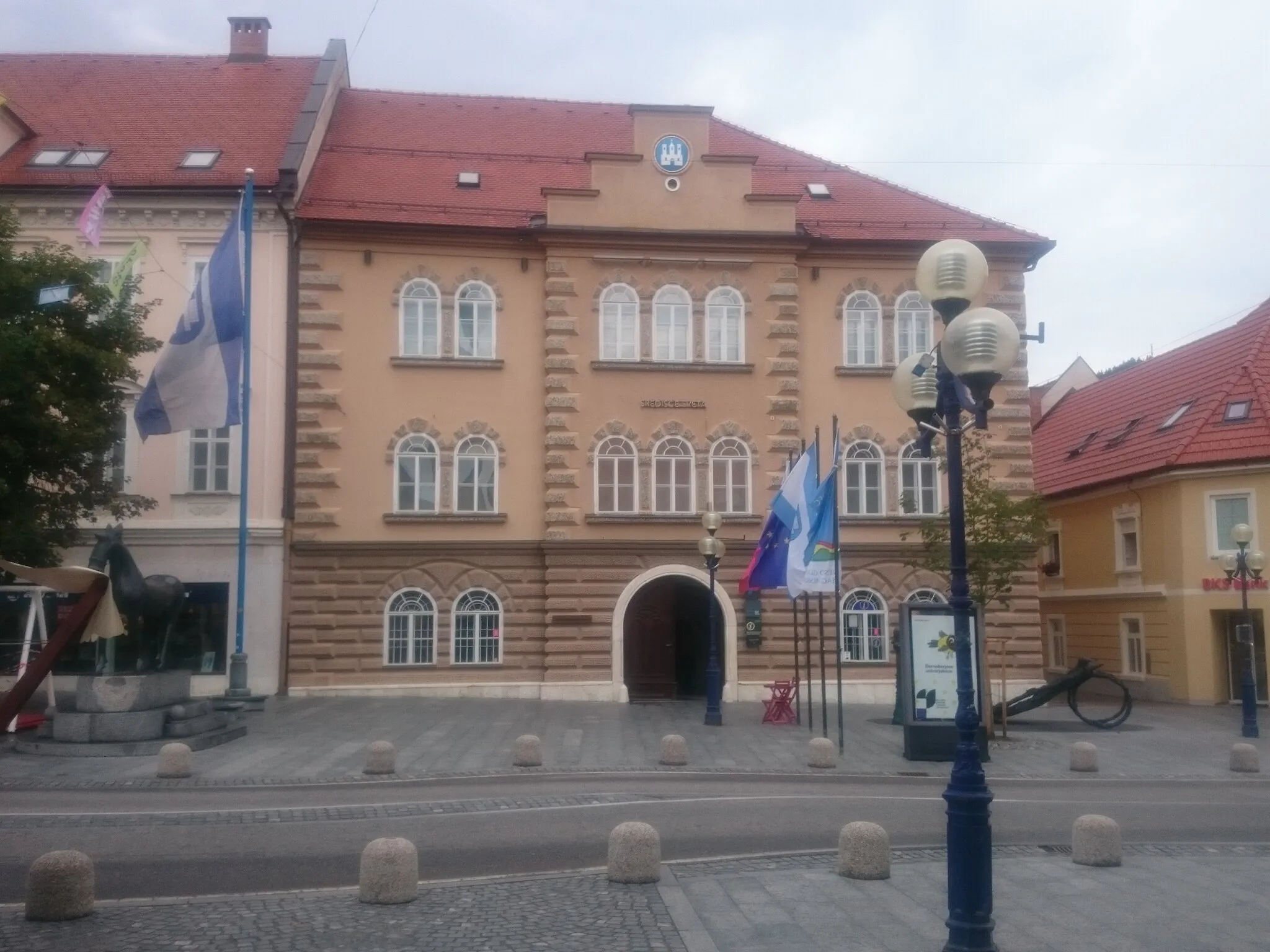 Photo showing: Slovenj Gradec, a 17th century house at the Glavni trg, today occupied by the Carinthian Regional Museum.