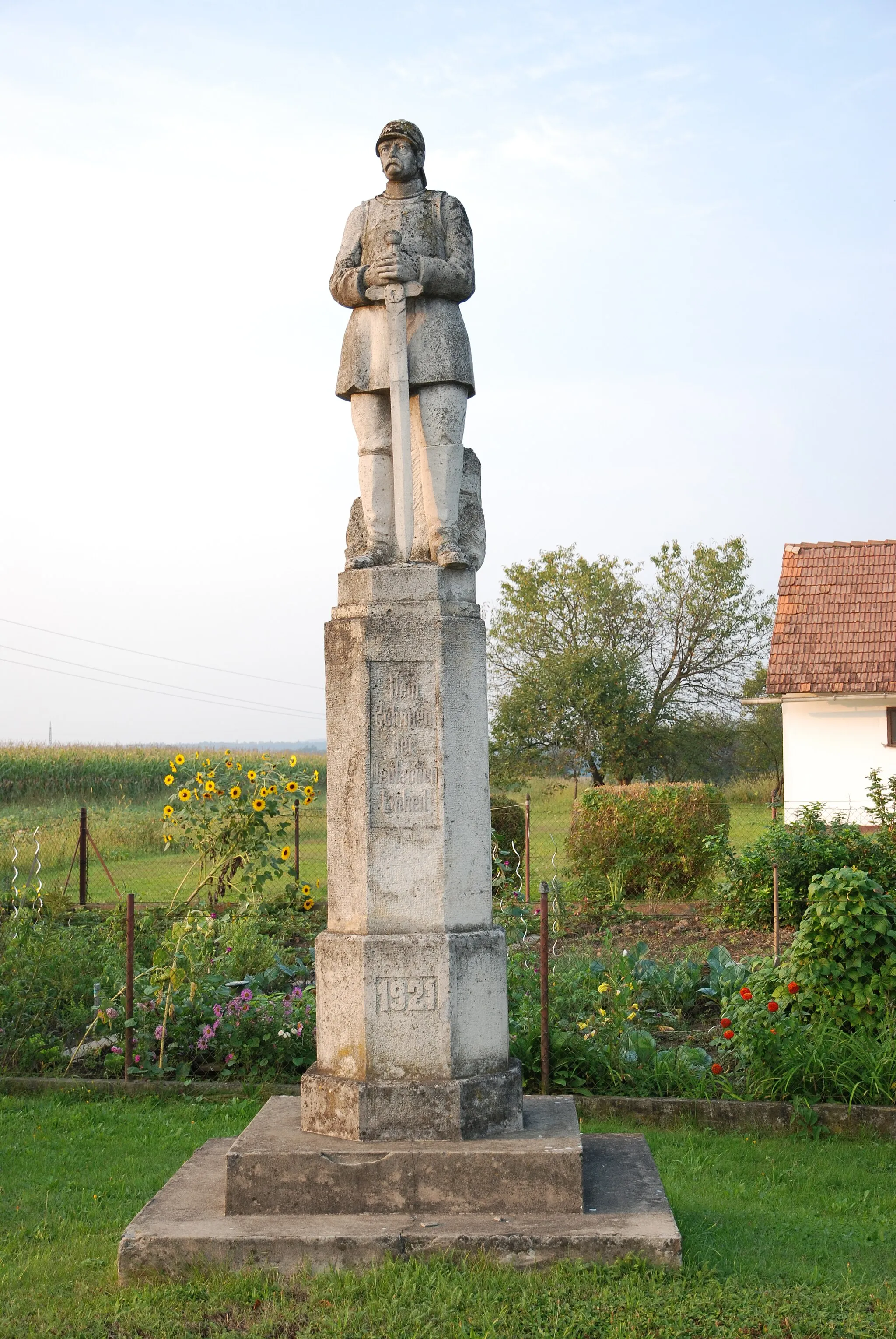 Photo showing: Otto von Bismarck monument, created in 1921
