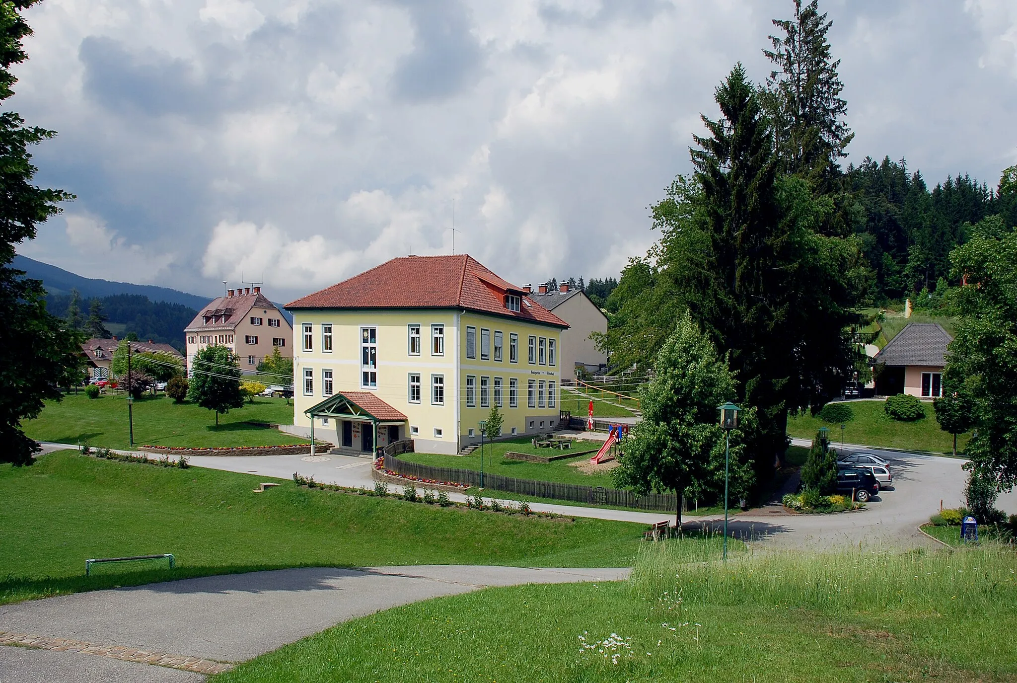 Photo showing: St Oswald ob Eibiswald, Steiermark, Österreich: Ortsbild