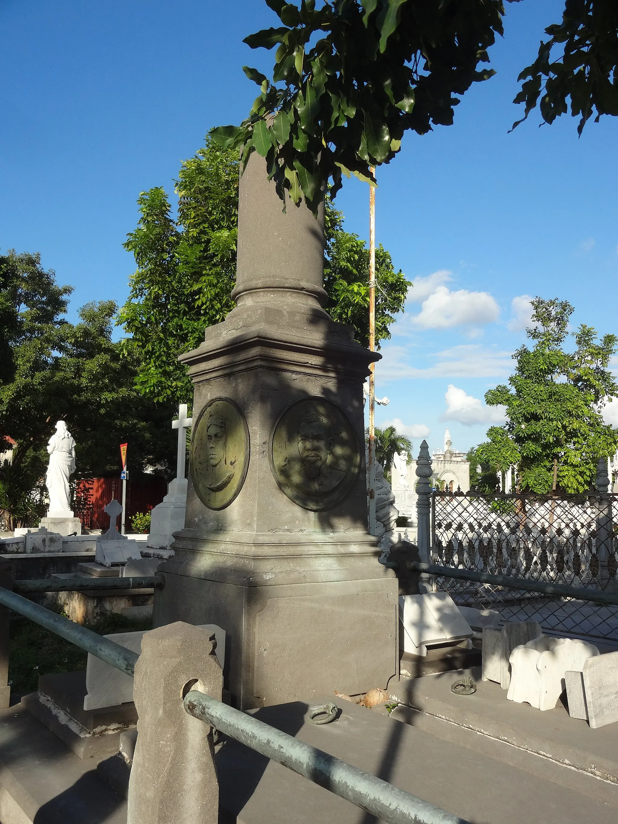 Photo showing: Grab von General Quintín Bandera Betancourt auf dem Cementerio Cristóbal Colón in Havanna