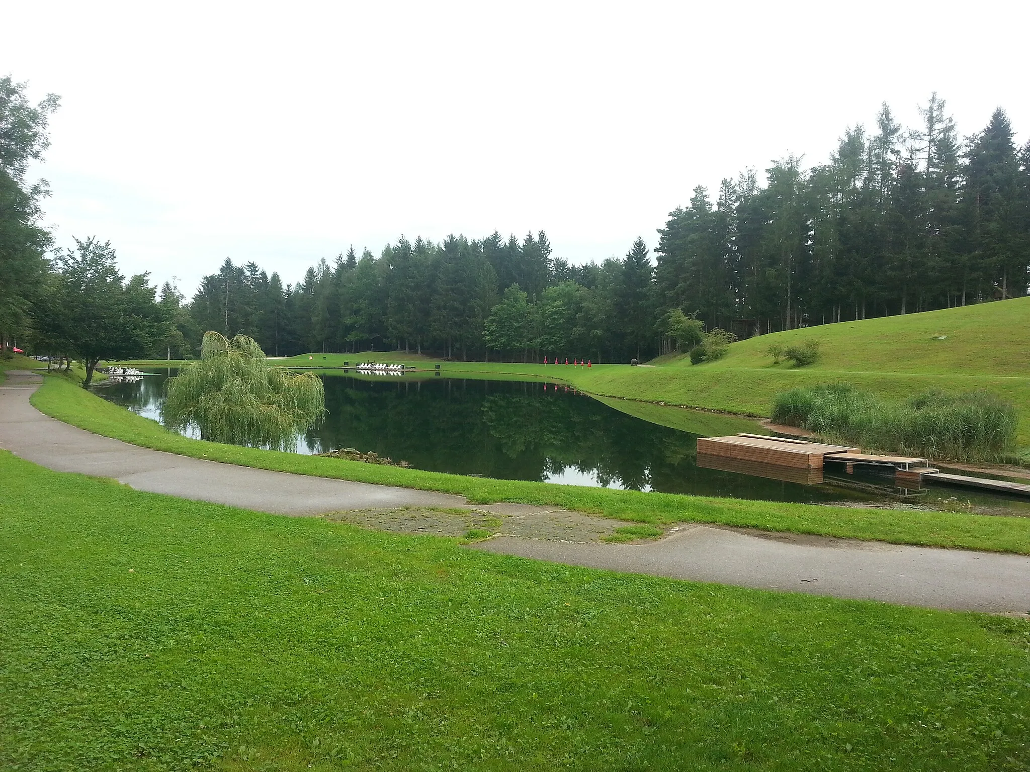 Photo showing: Ivarčko jezero