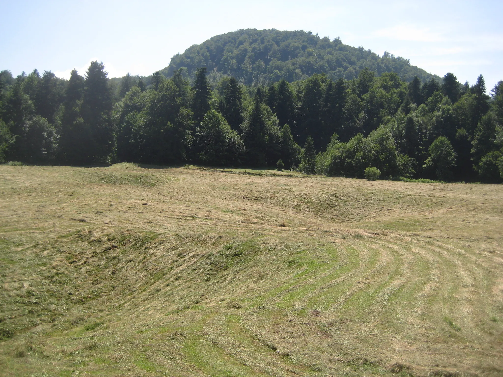 Photo showing: Boč, mountain in Slovenia