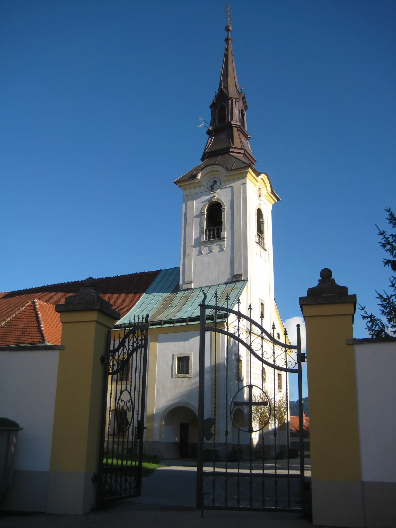 Photo showing: Šempeter in Savinjska dolina, Slovenia. (Roman necropolis site.)
Church of St. Peter