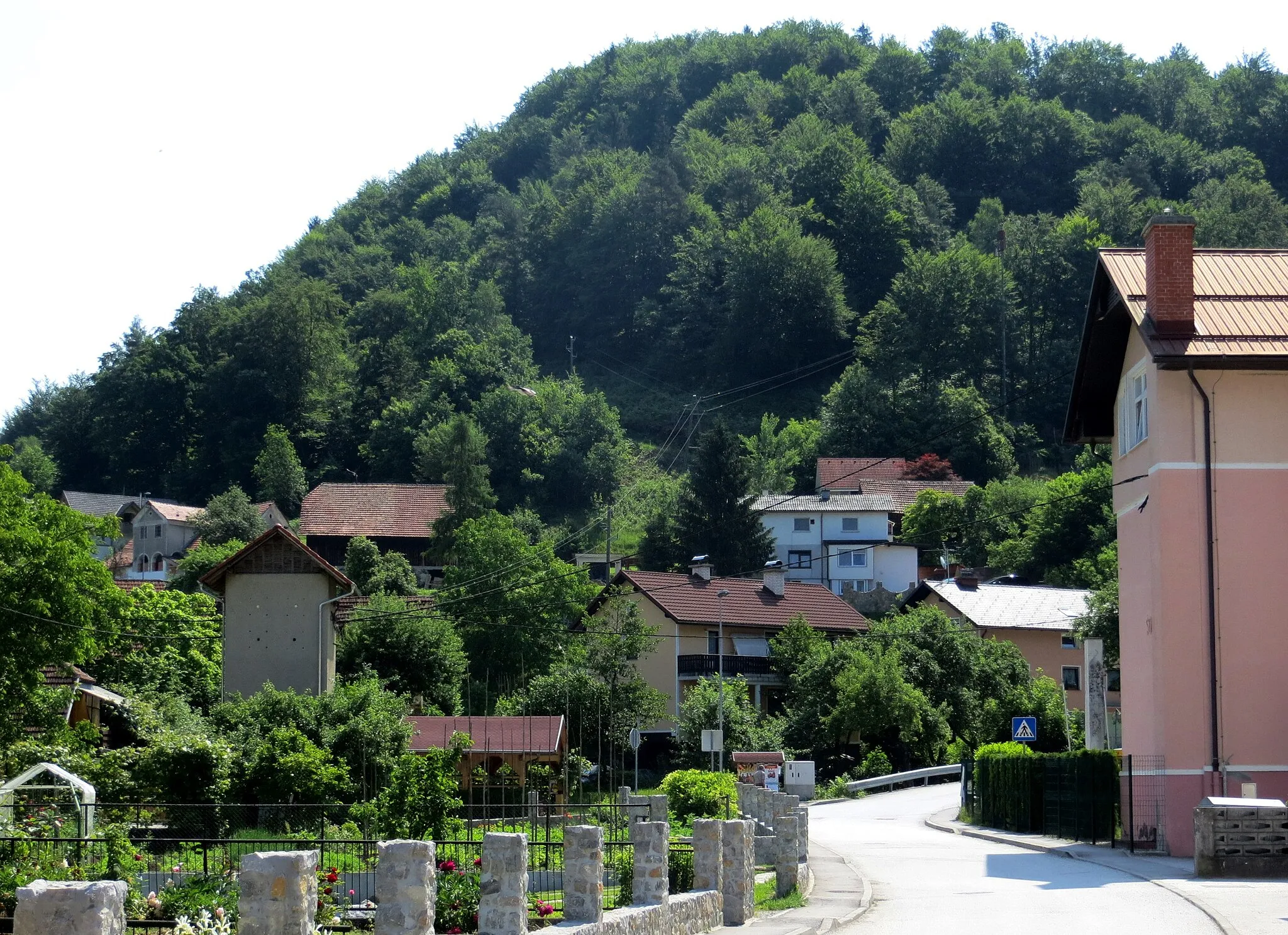 Photo showing: The settlement of Jevnica, Municipality of Litija, Slovenia
