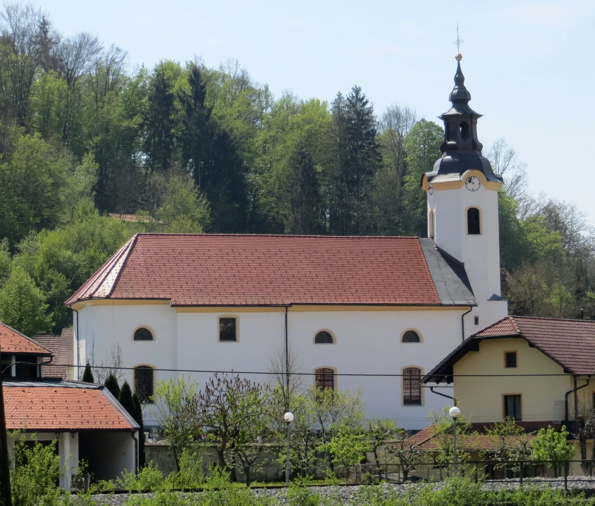 Photo showing: Saint Lawrence's Church in Šentlovrenc, Municipality of Trebnje, Slovenia