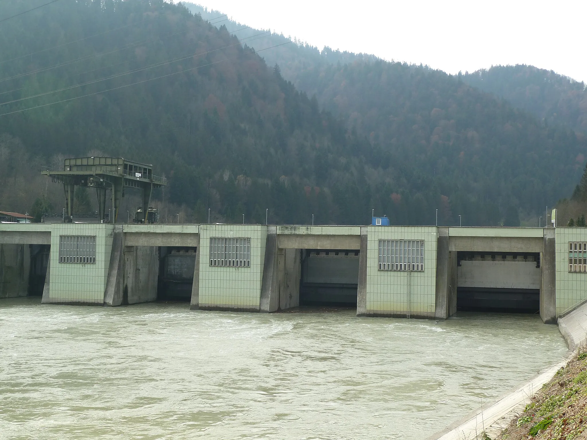 Photo showing: Power plant Vuhred on Drava River, Slovenia.