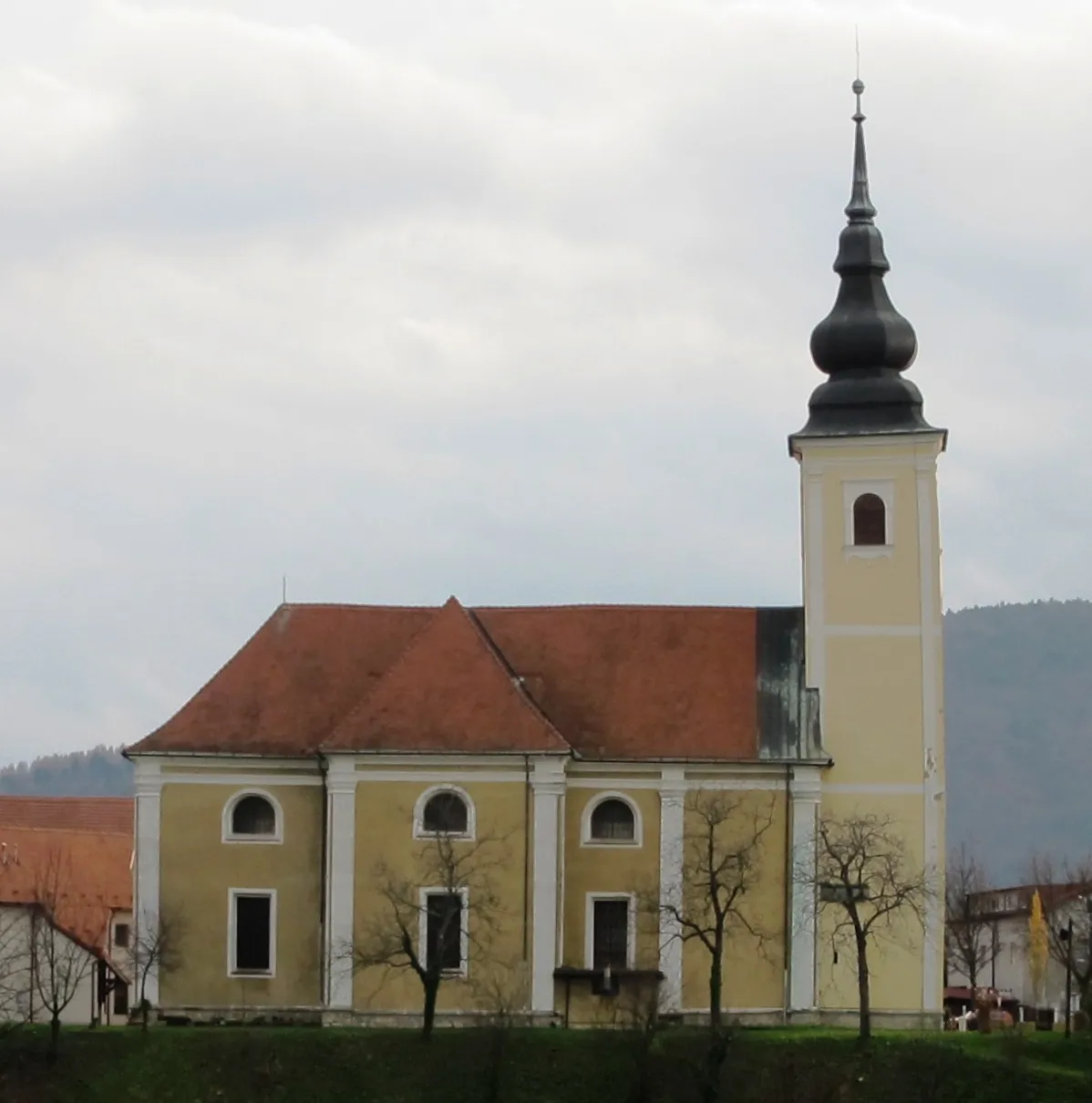 Photo showing: Saint Joseph's Church in the suburb of Studenci, Maribor, Slovenia.
