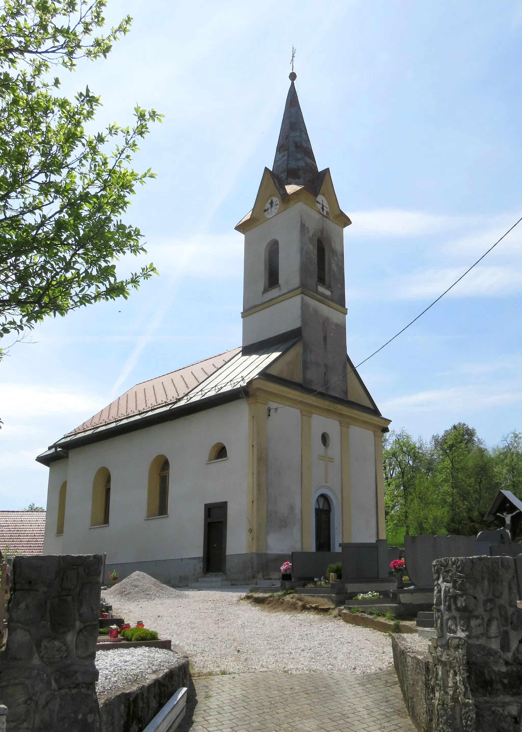 Photo showing: Saint Vitus's Church in Rakitnica, Municipality of Ribnica, Slovenia