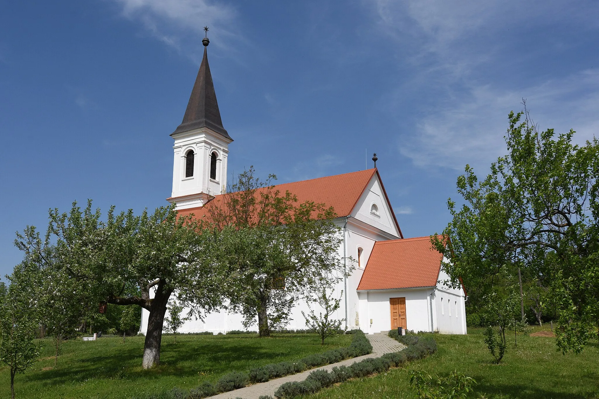 Photo showing: Reformed Church (Kerca)