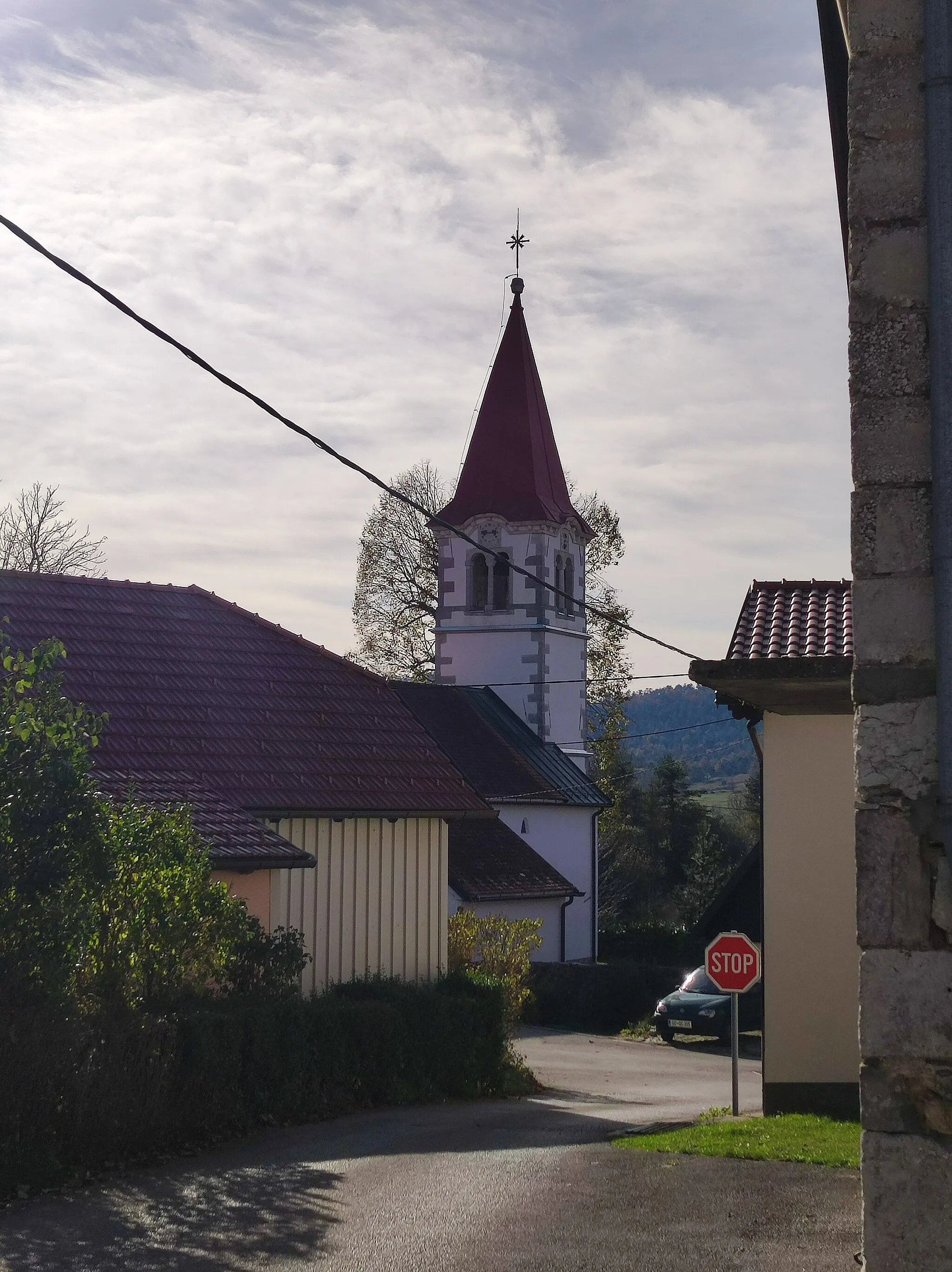 Photo showing: St. Leonard's church in Klenik.