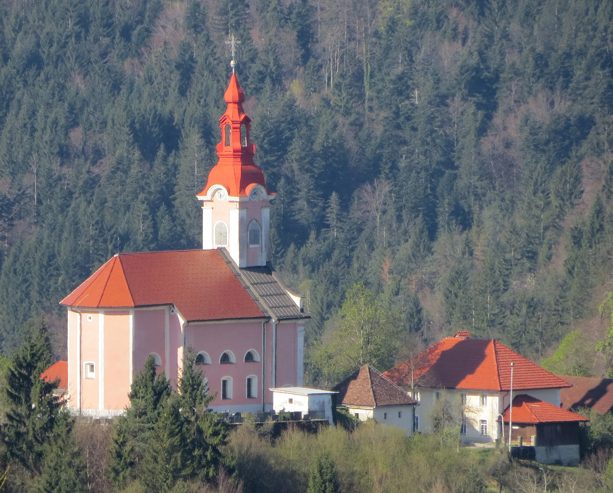 Photo showing: Nativity of Mary Church in Rob, Municipality of Velike Lašče, Slovenia