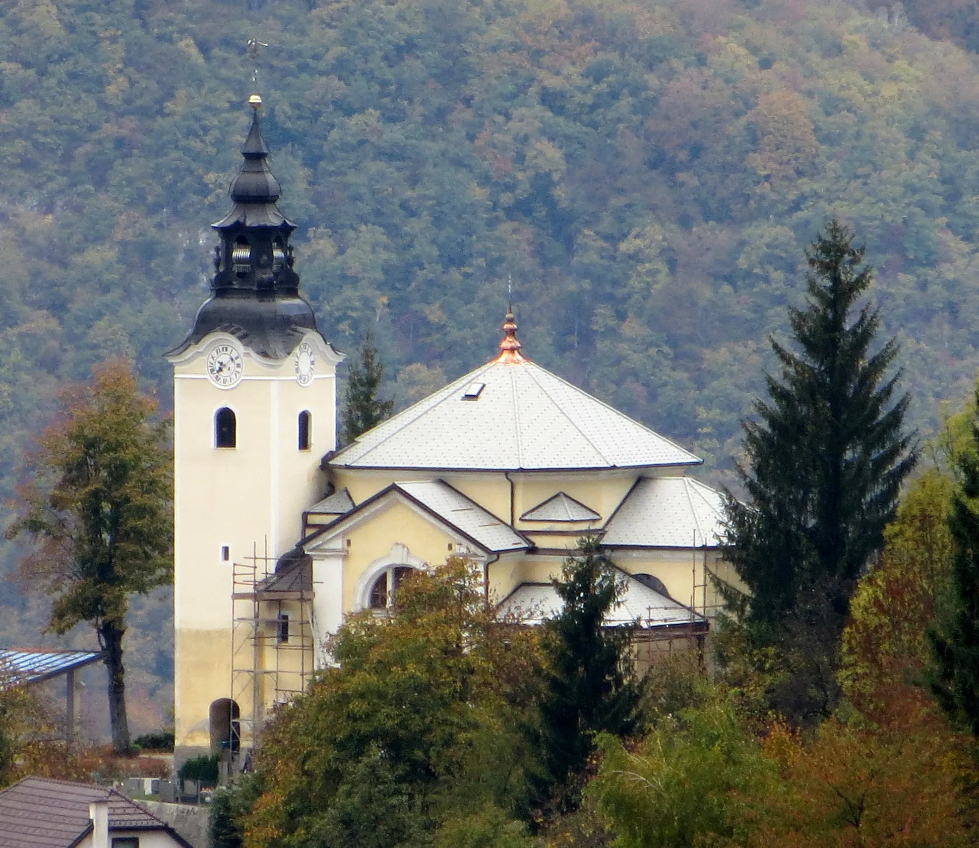 Photo showing: Our Lady of Lourdes church in Polšnik, Municipality of Litija, Slovenia
