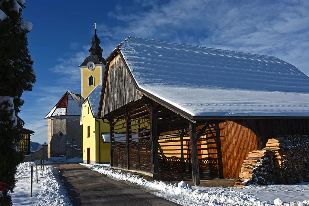 Photo showing: St. Leonhart on the Vrh nad Laškim.