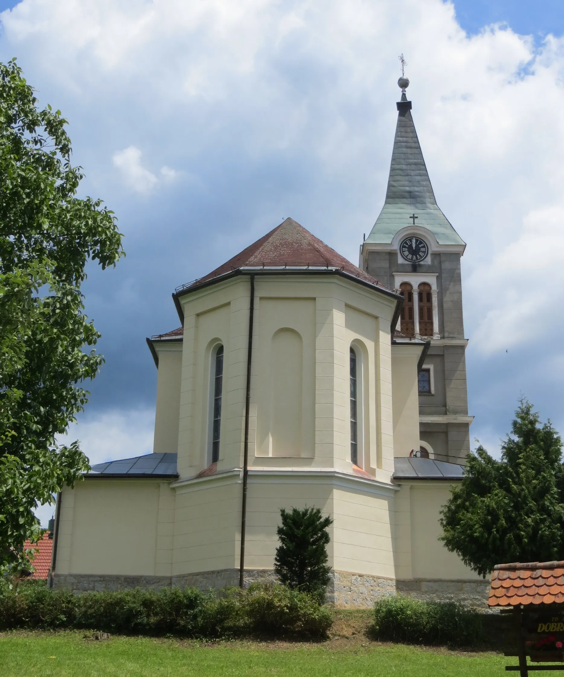 Photo showing: Saint Joseph's Church in Velike Poljane, Municipality of Ribnica , Slovenia