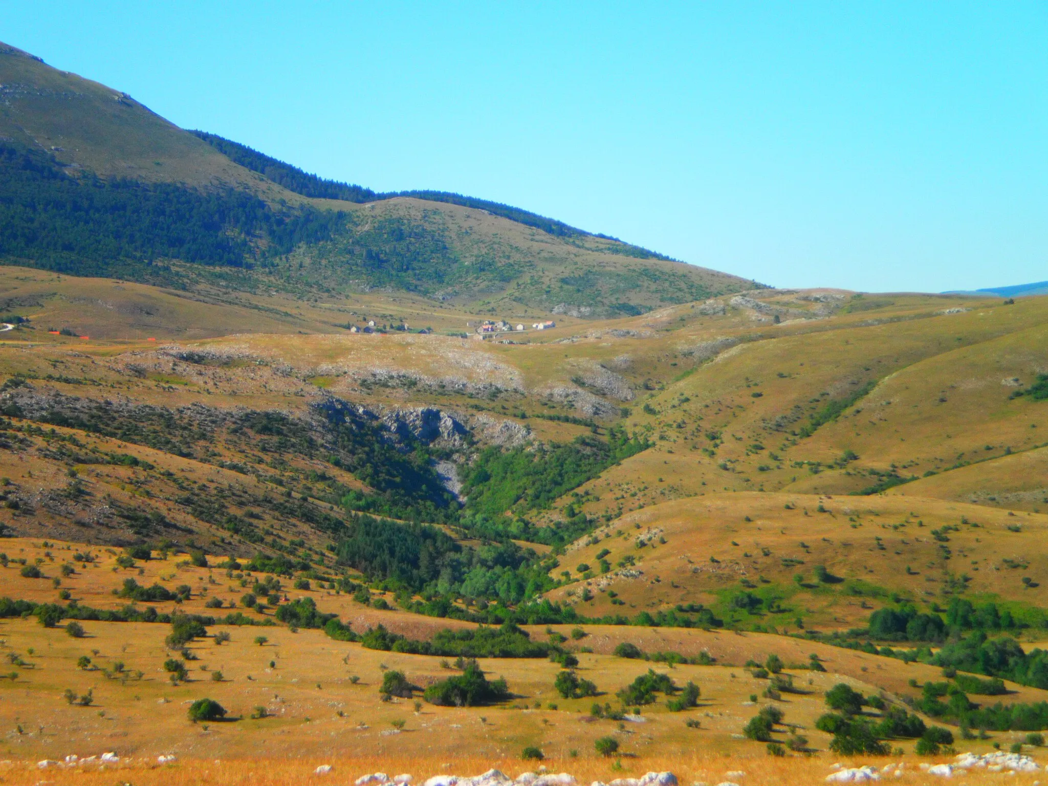 Photo showing: Mali Stržanj, Šuica