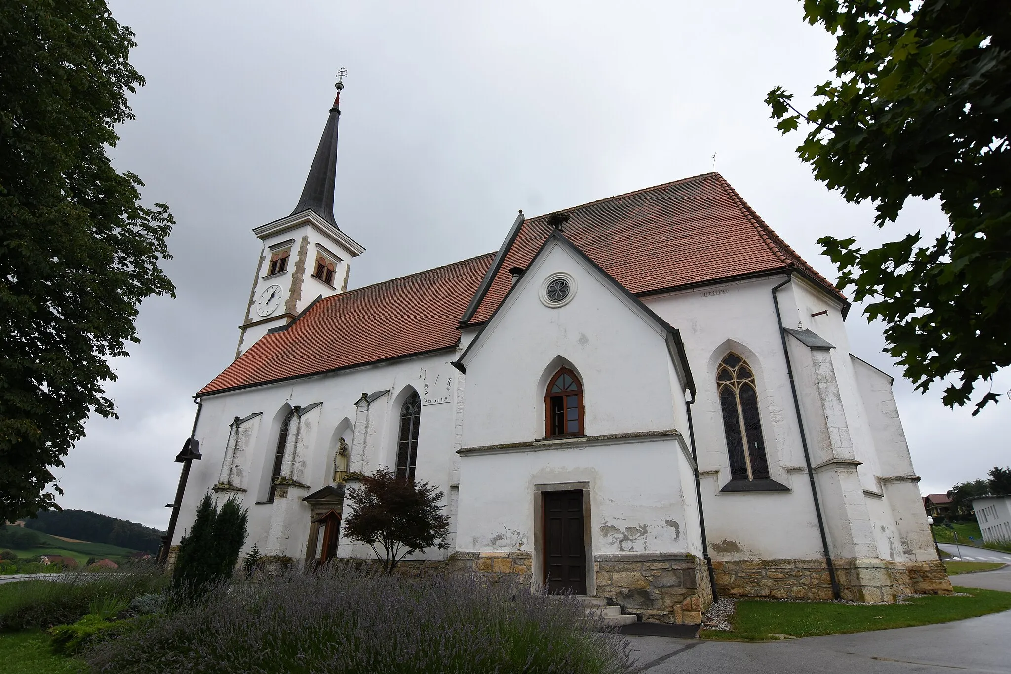 Photo showing: Pfarrkirche St. Lorenz Juršinci