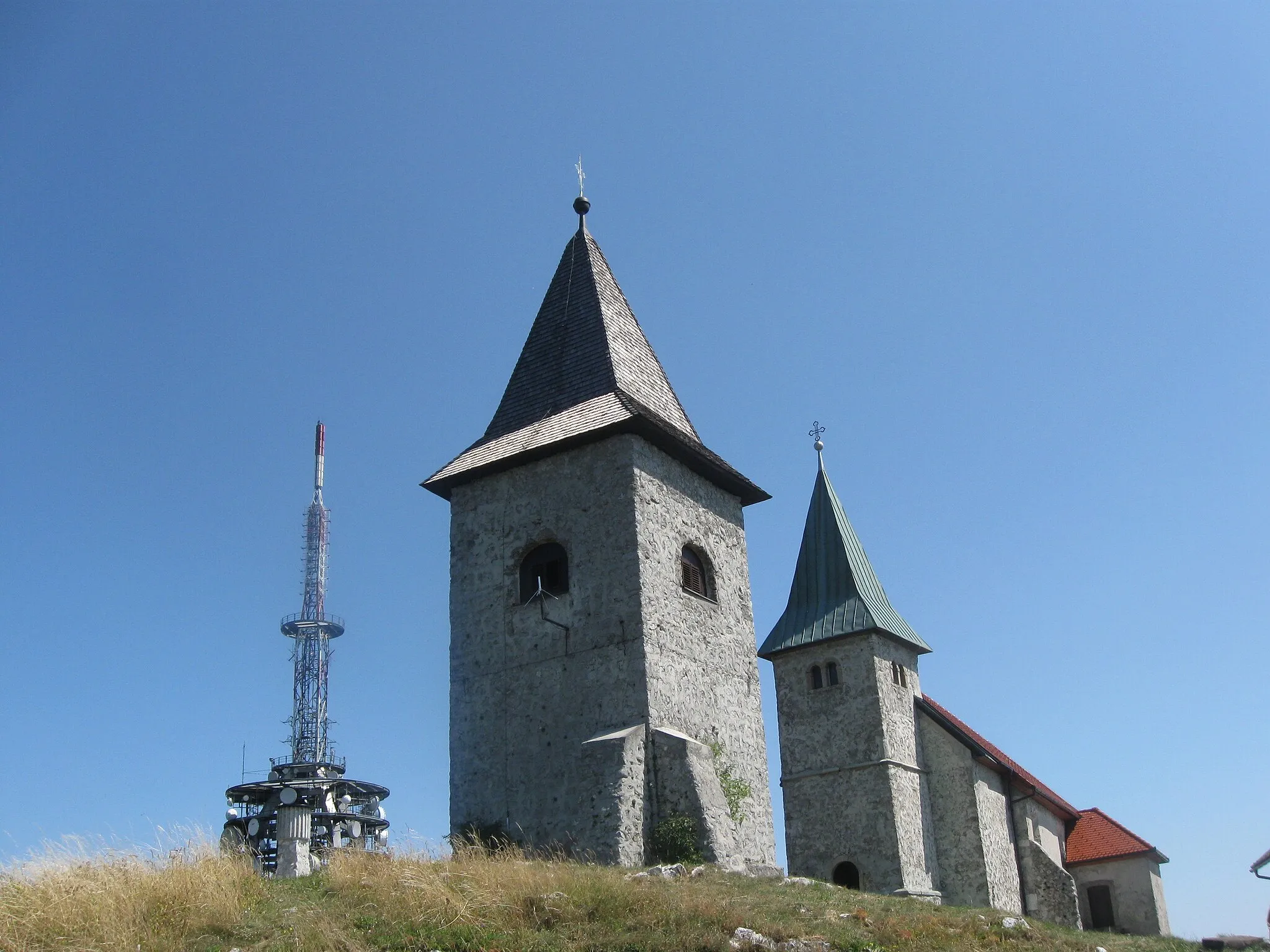 Photo showing: Kum cerkev oddajnik 1
