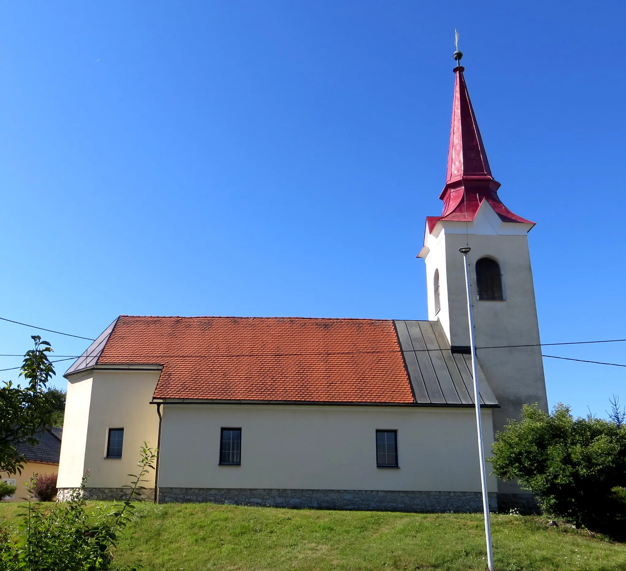 Photo showing: Saint Lawrence's Church in Željne, Municipality of Kočevje, Slovenia