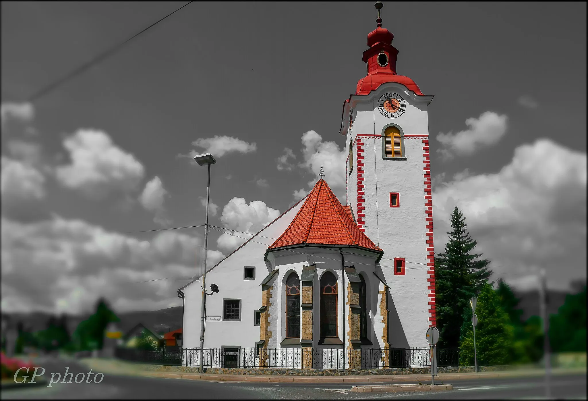 Photo showing: Church in Hoče, Slovenia foto: Grega Pirc