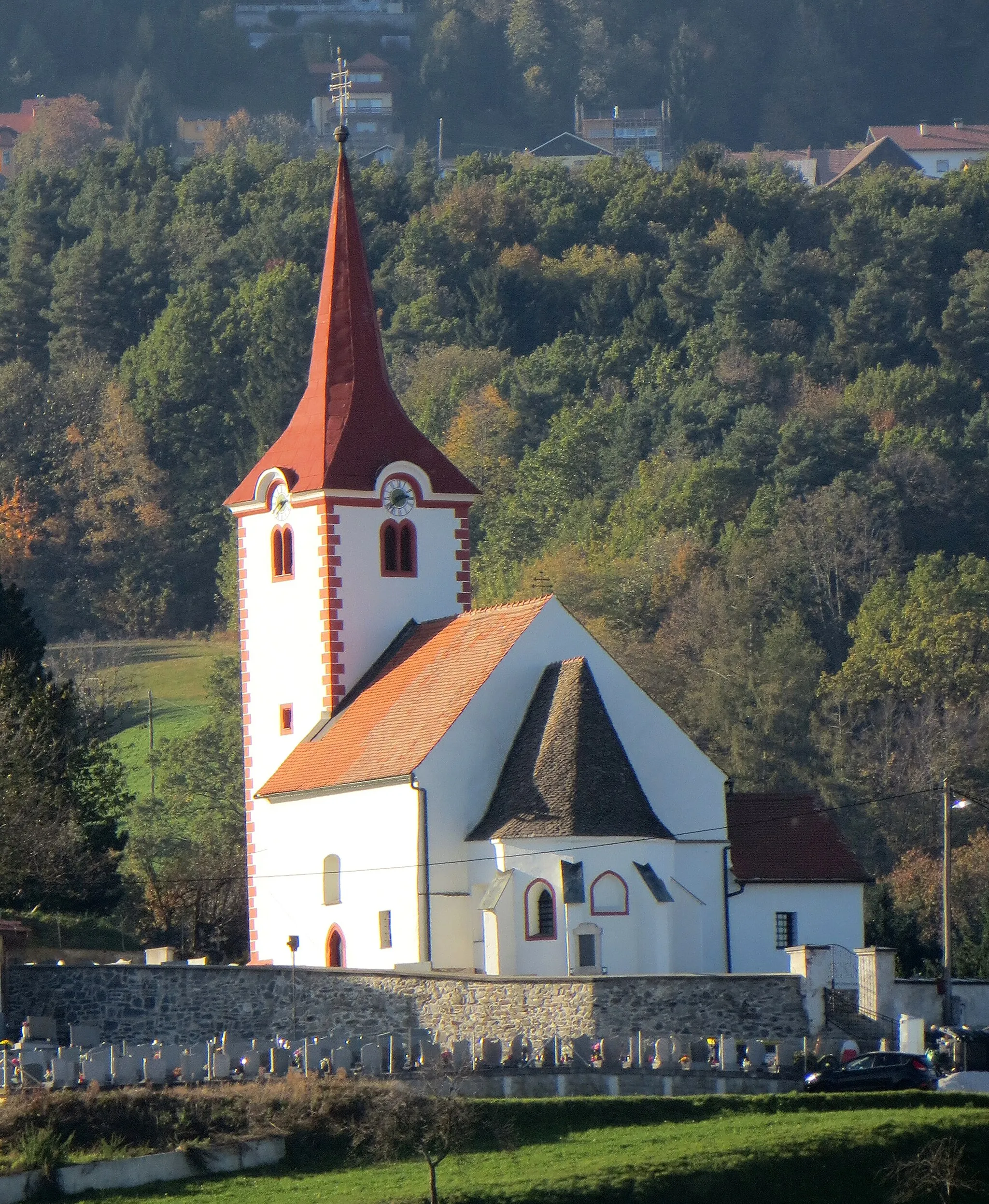 Photo showing: Archangel Michael Church in Razvanje, Municipality of Maribor, Slovenia