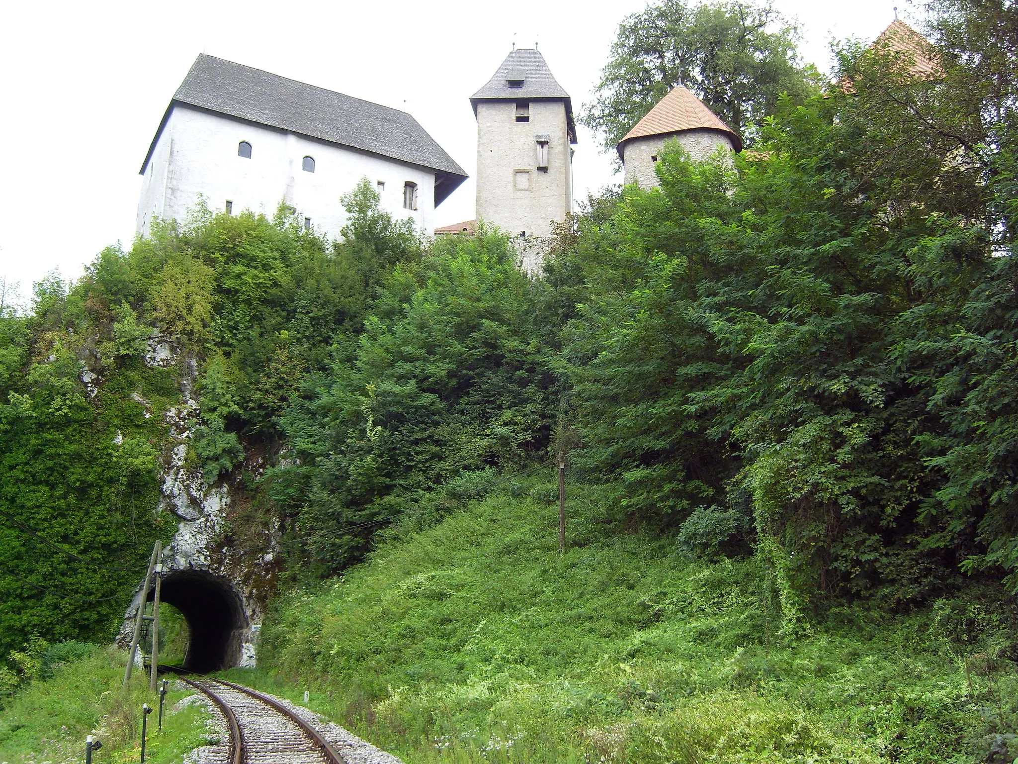 Photo showing: Ansicht der Burg Ozalj( Alte Stadt )