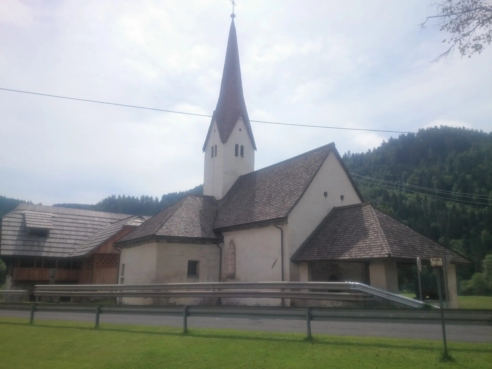 Photo showing: Poljana, municipality of Prevalje, St. John the Baptist's church. More info (in Slovenian only).