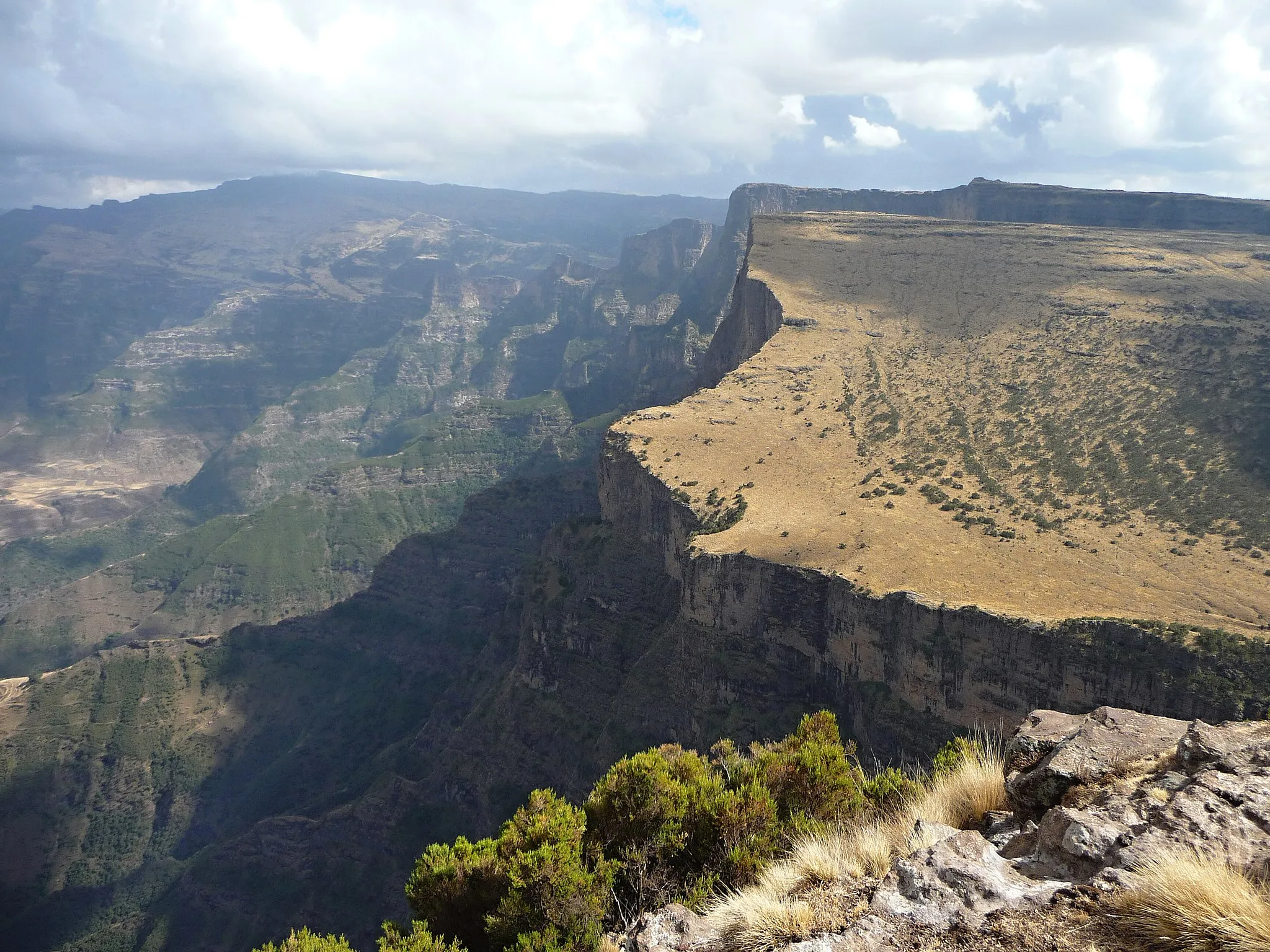 Photo showing: Simien Mountains (Amhara Region, Ethiopia).