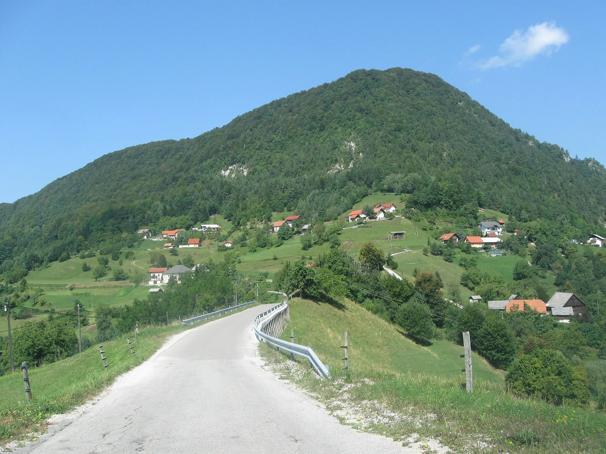 Photo showing: Žamboh, now part of Tepe, Litija, Slovenija