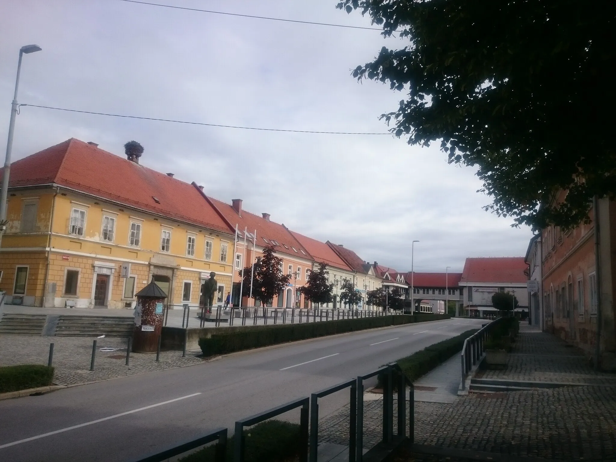 Photo showing: Kerenčičev trg in Ormož.