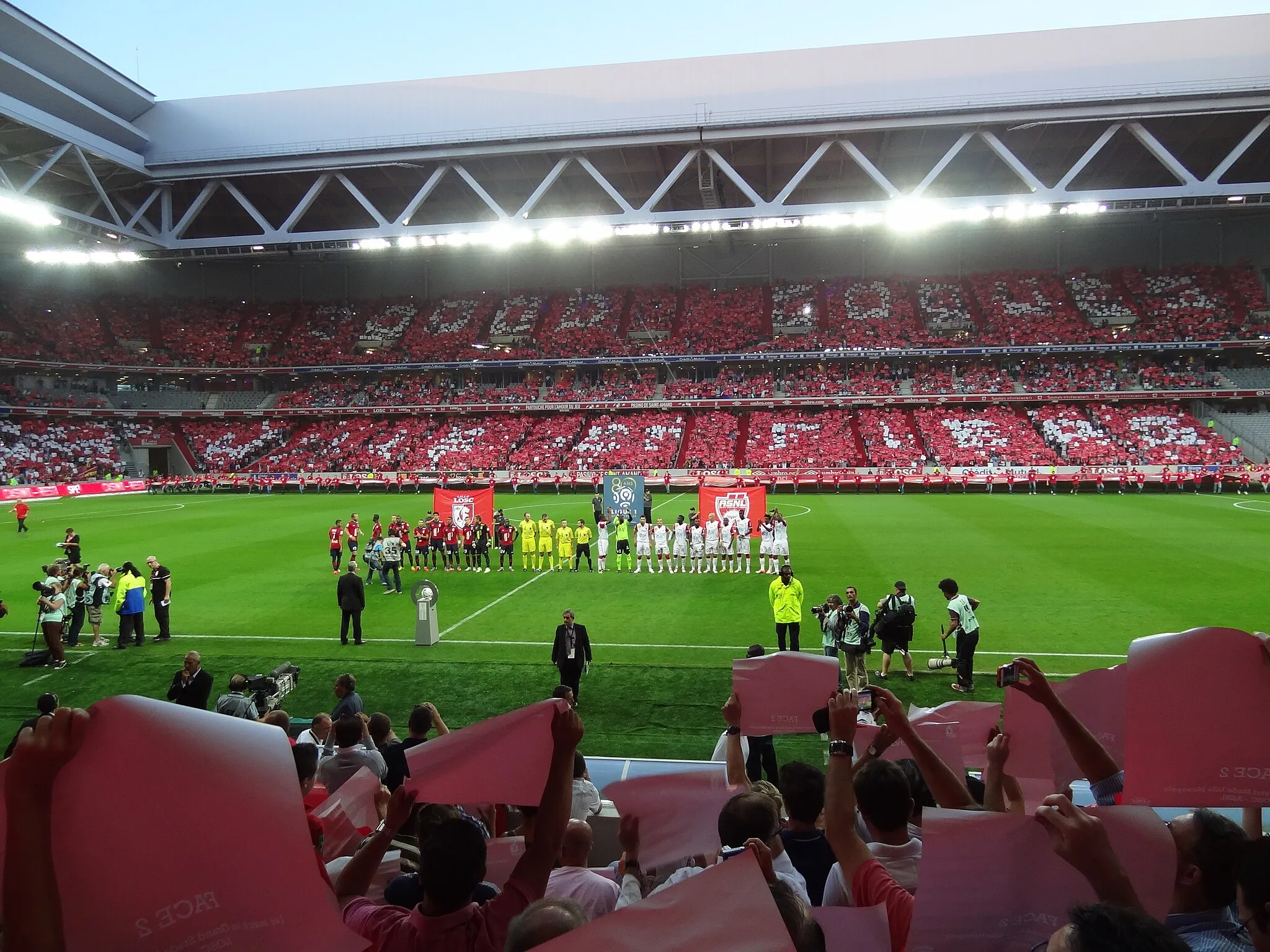 Photo showing: Grand Stade Lille Métropole LOSC first match