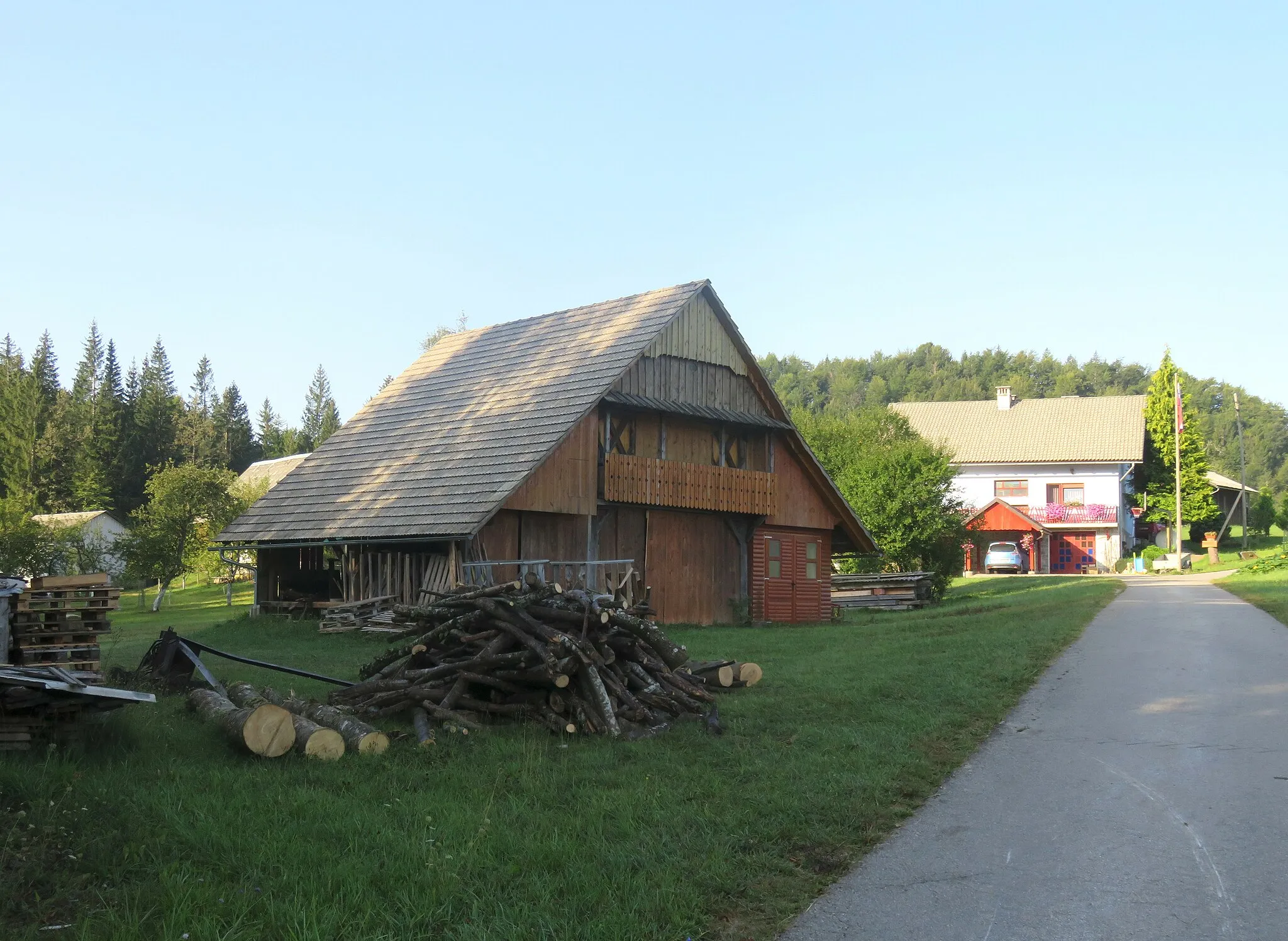 Photo showing: Jeršanovo, Municipality of Bloke, Slovenia