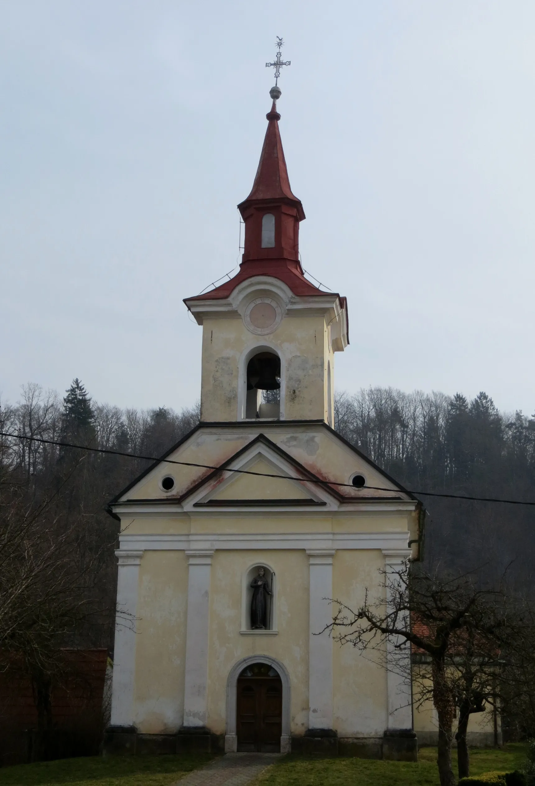 Photo showing: Saint Leonard's Church in Spodnje Gameljne, City Municipality of Ljubljana, Slovenia