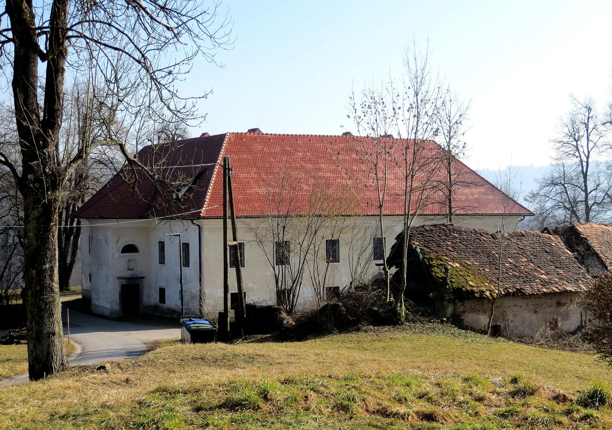 Photo showing: Lisičje Manor in Lanišče, Municipality of Škofljica, Slovenia