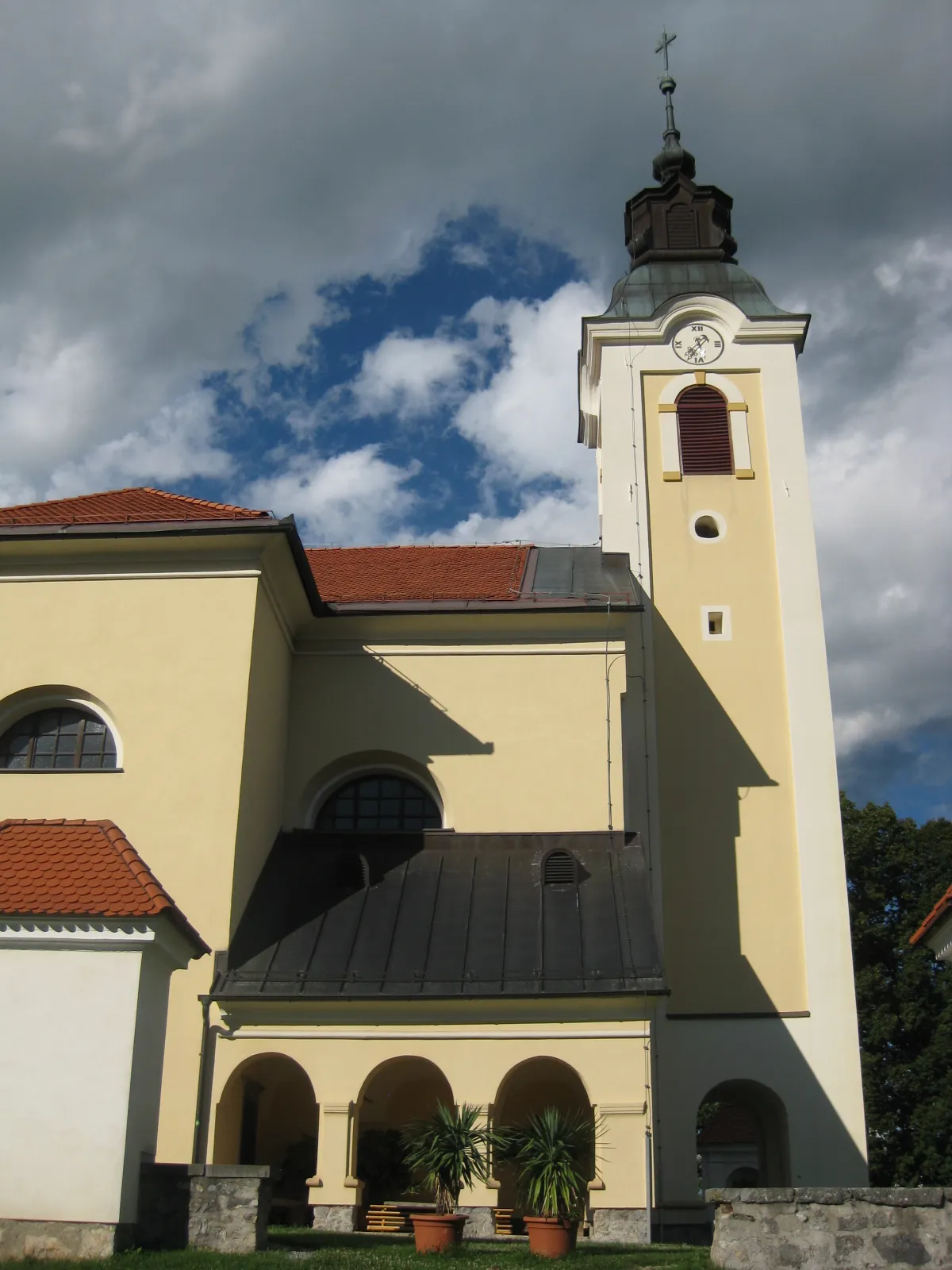 Photo showing: Žalostna gora church, near Podpeč, Slovenia