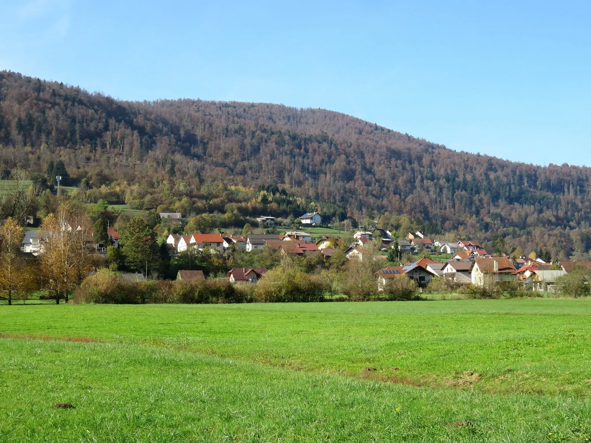 Photo showing: Dol pri Borovnici, Municipality of Borovnica, Slovenia