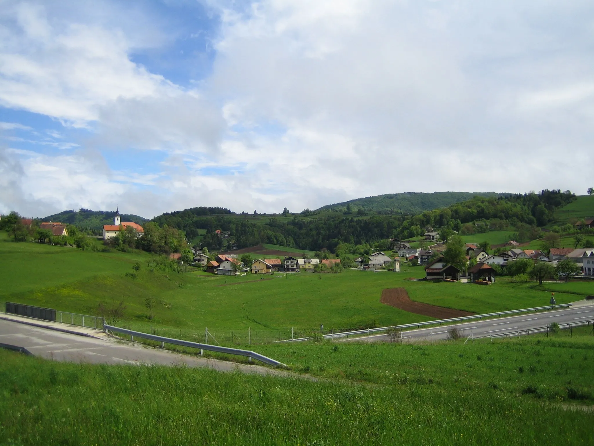 Photo showing: Photography of Polica, Grosuplje, Slovenia