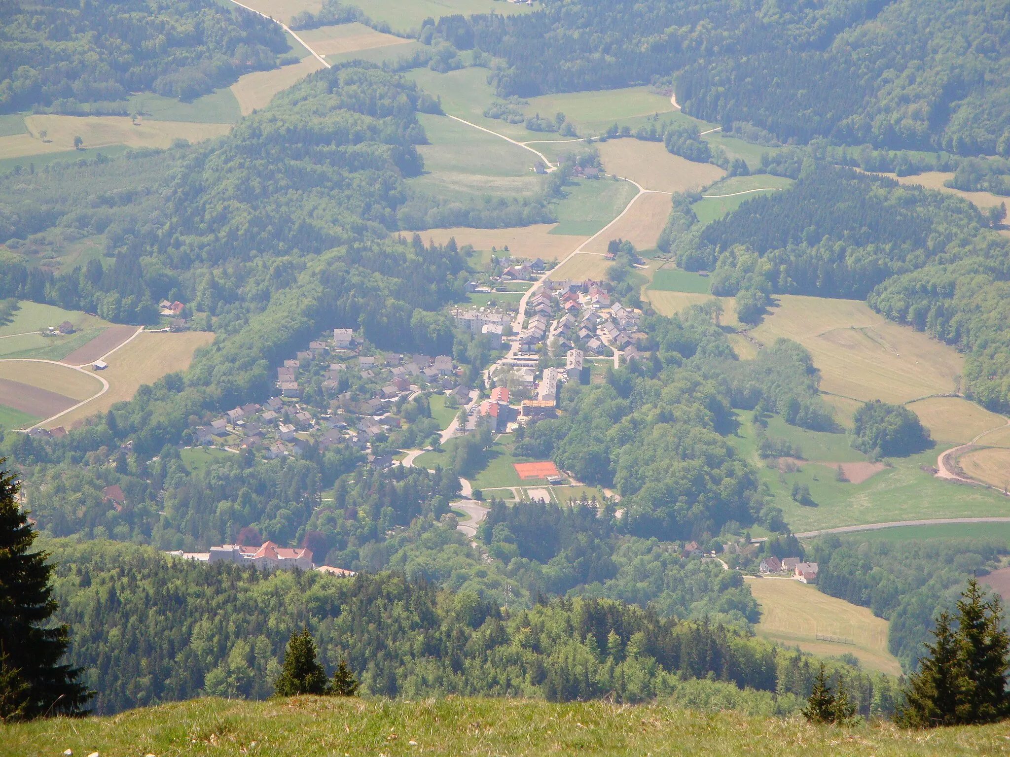 Photo showing: Golnik, pogled s Kriške gore