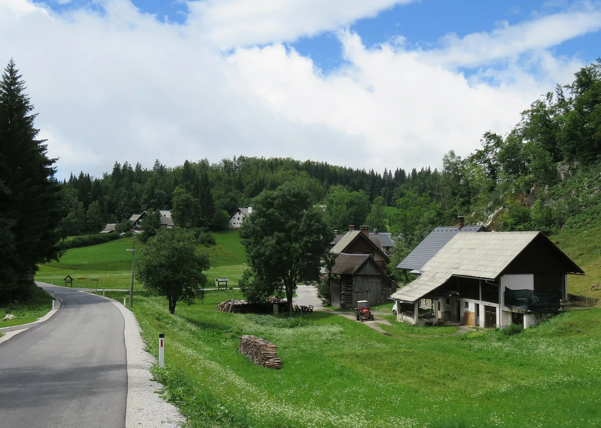 Photo showing: Koprivnik v Bohinju, Municipality of Bohinj, Slovenia