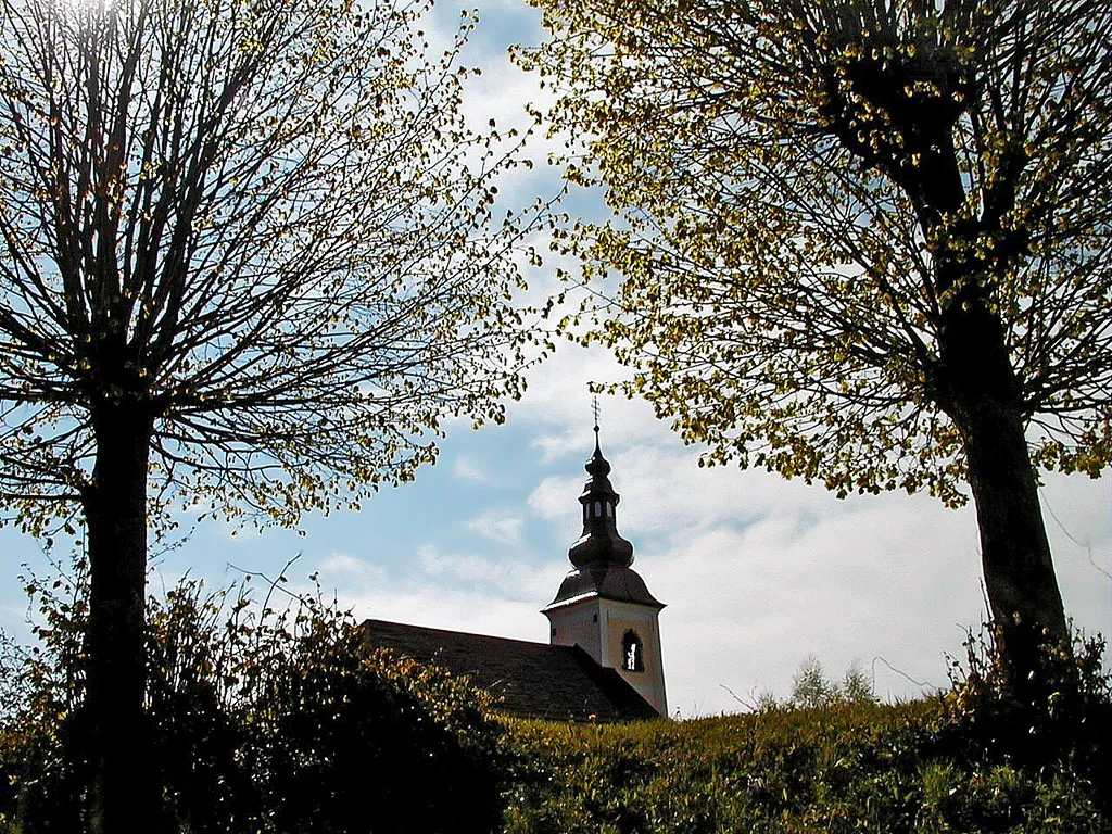 Photo showing: Saint Nicholas church on Možjanca, near Cerklje, Slovenia.