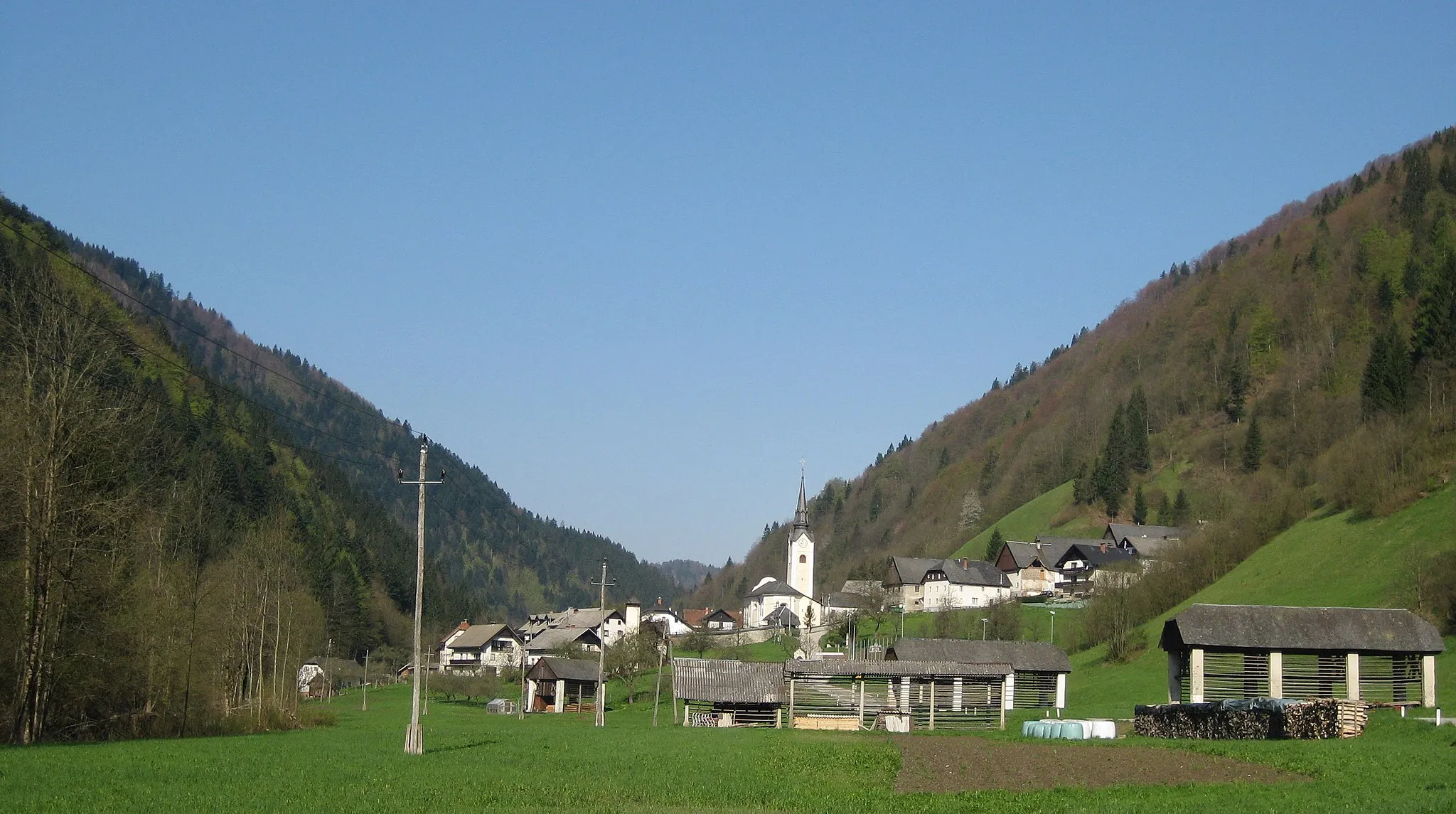 Photo showing: Zali Log, village in Slovenia