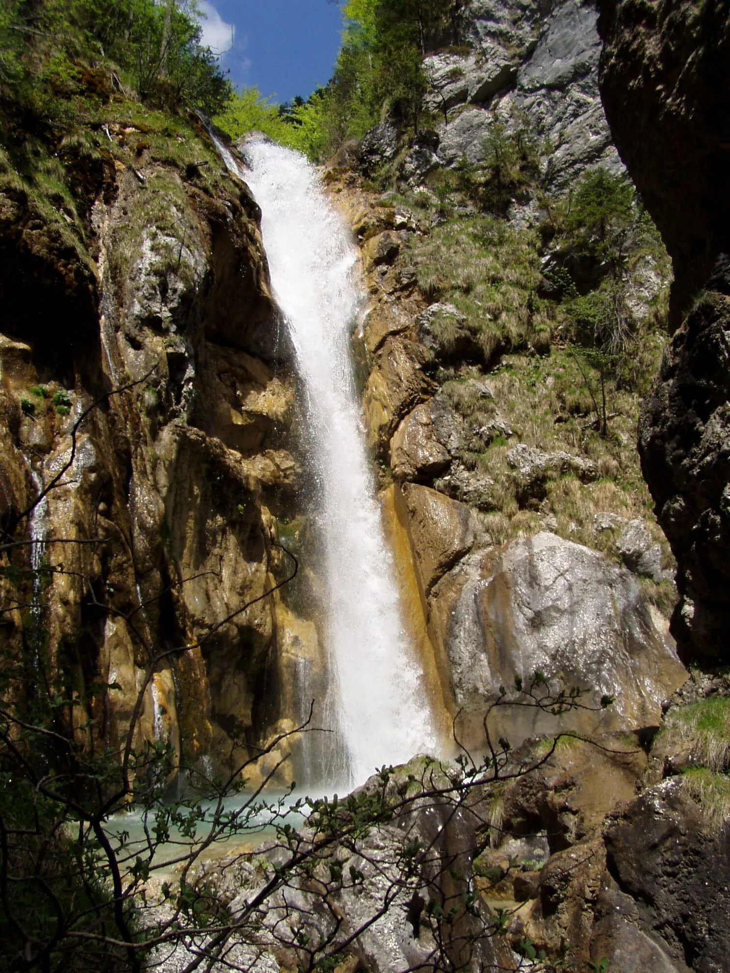 Photo showing: Tschaukofall, waterfall ot the Bodenbach river, in the Karawanken mountains near Ferlach / Carinthia / Austria / EU.